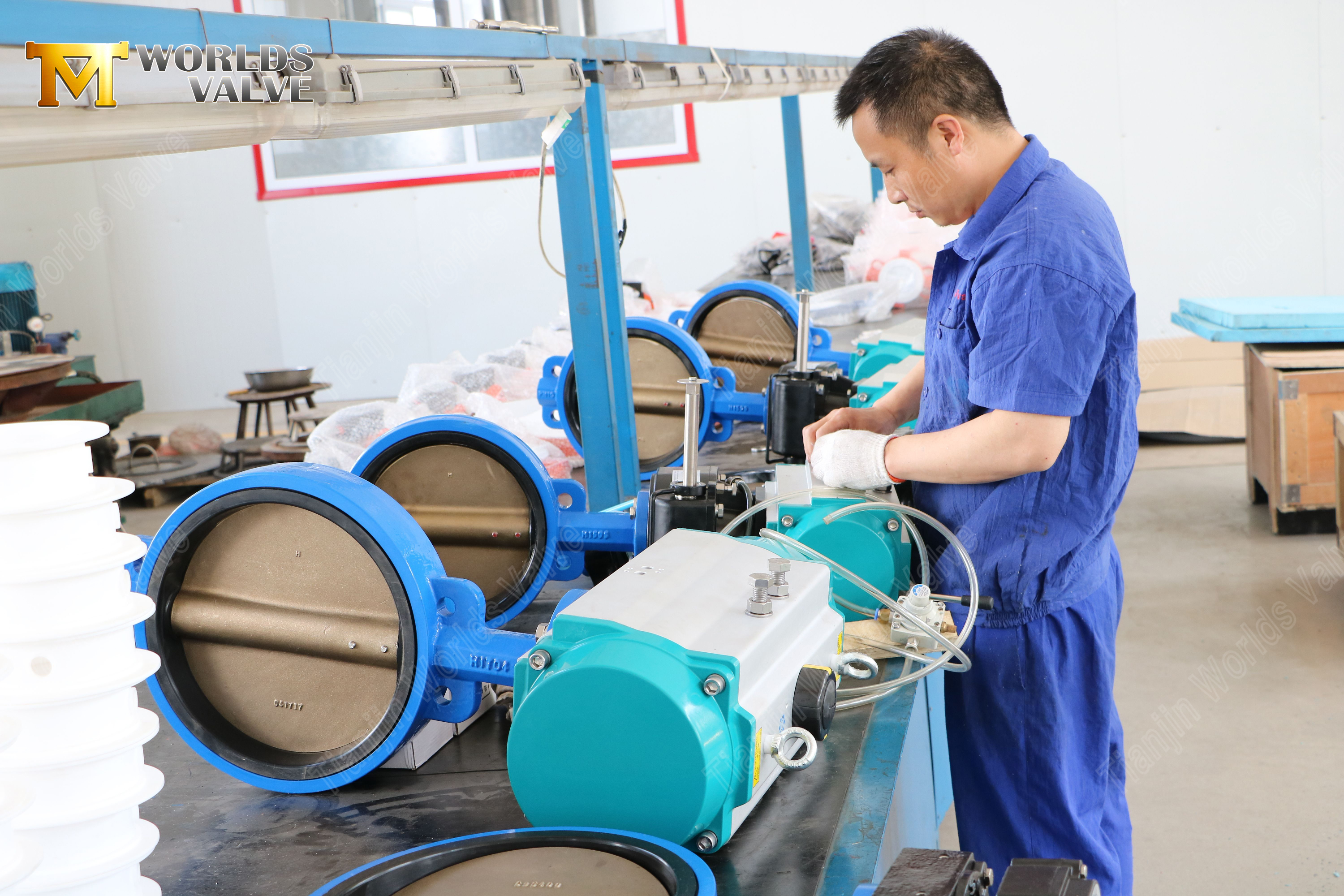 C95400 청동 디스크 및 리미트 스위치가 포함된 공압 웨이퍼 버터플라이 밸브 소형 크기 OEM 공급업체 (8)