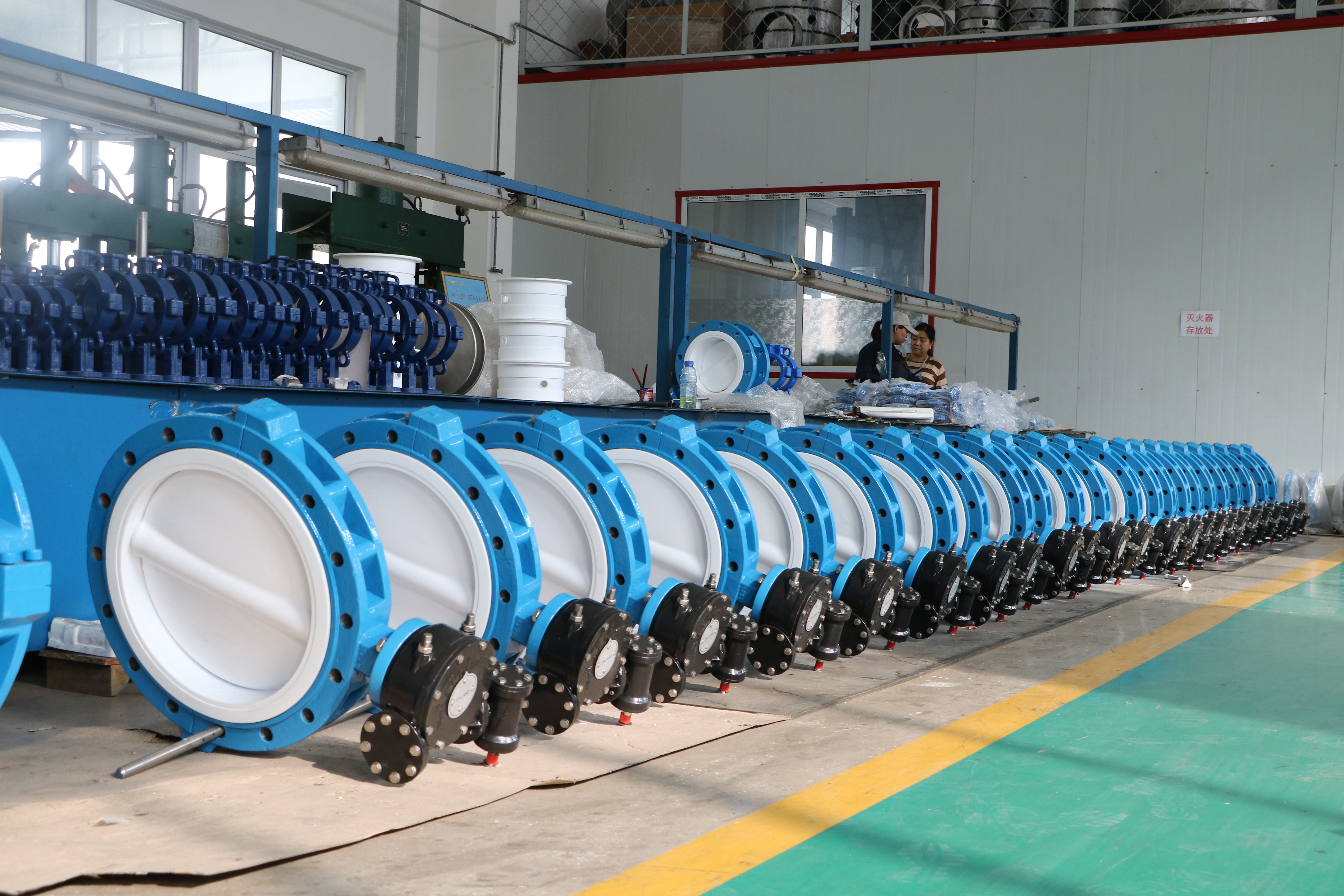 2 완전한 PTFE 라이닝 루즈 버터 플라이 밸브