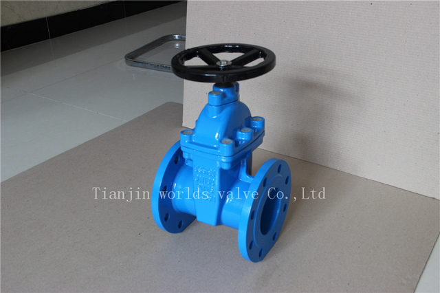 China OEM 밸브 공급 업체 -Awwa C509 핸드 휠이있는 탄력성 장착 게이트 밸브
