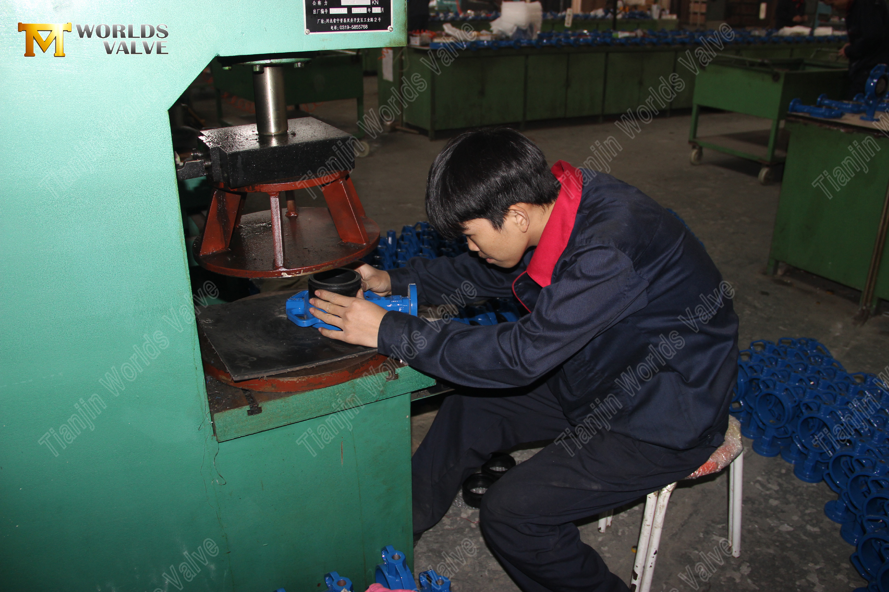 백업 EPDM 시트 레버 작동 내구성 설계가 있는 2개의 스템 웨이퍼 버터플라이 밸브 (8).jpg