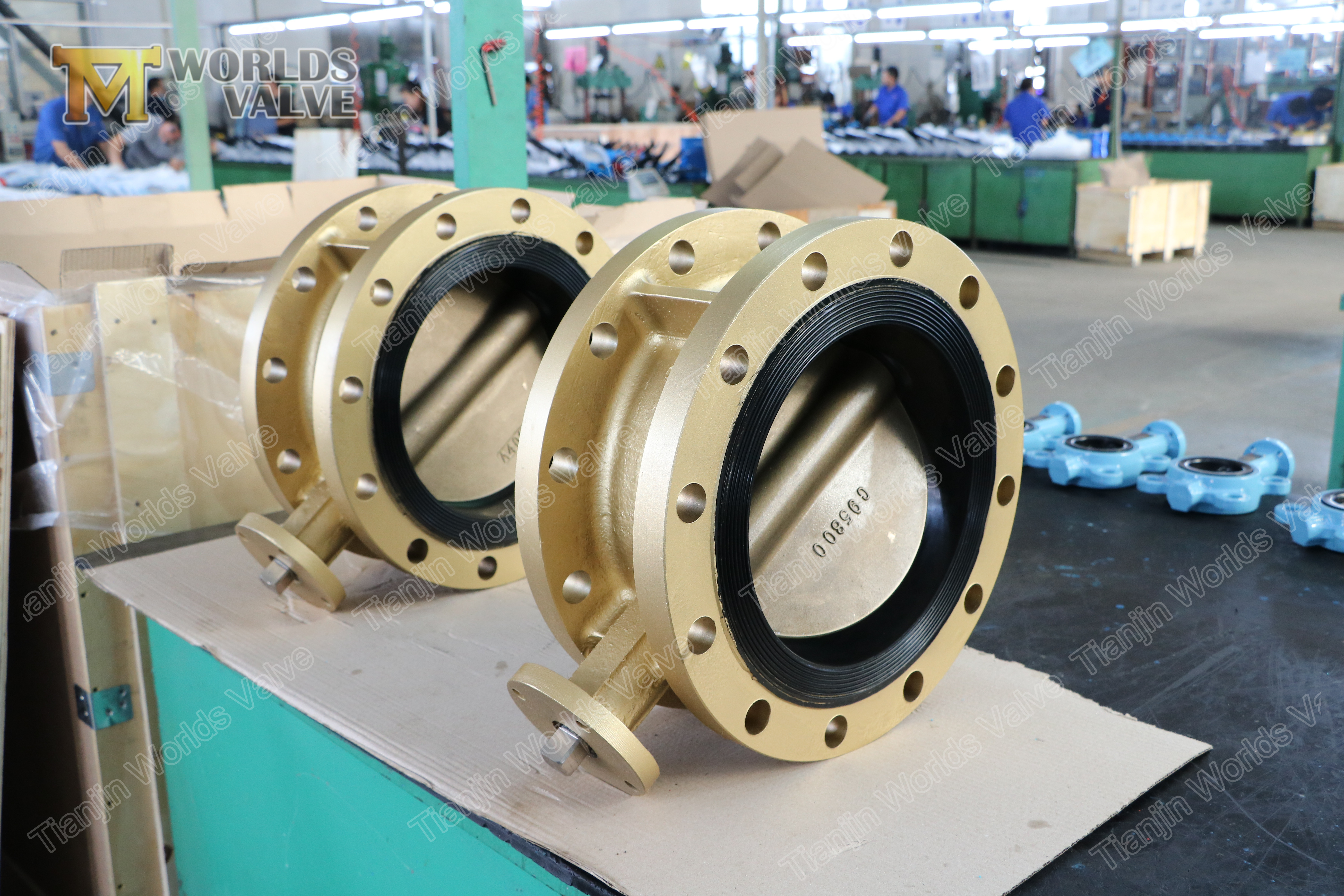 공압 액추에이터가있는 4 개의 이중 플랜지 버터 플라이 밸브