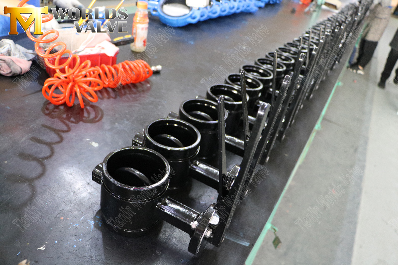 그루브 엔드-웨이퍼-버터 플라이-밸브와 함께-레버