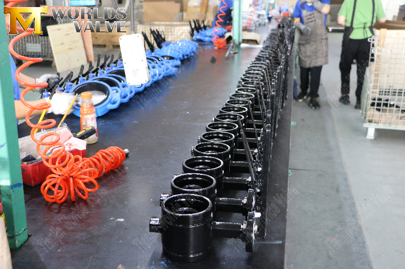 핸드 레버가있는 그루브 엔드-웨이퍼-버터 플라이-밸브